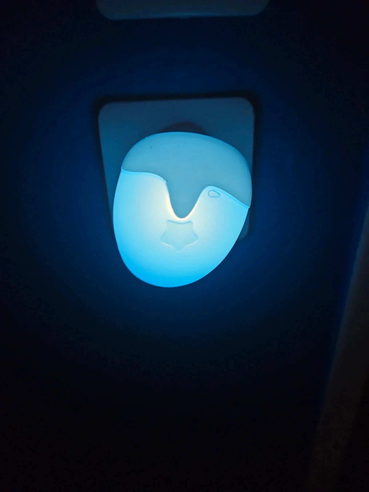 Veilleuse lumière bleue